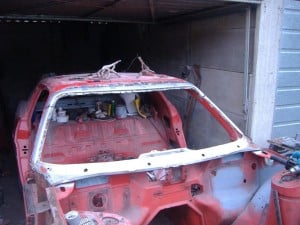 TR7-new-screen-frame-in-place-2