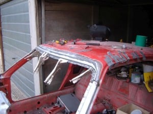 TR7-screen-frame-top-test-fit