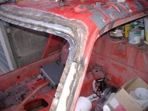 TR7-screen-frame-welded-side