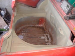 tr7-boot-floor-in-primer