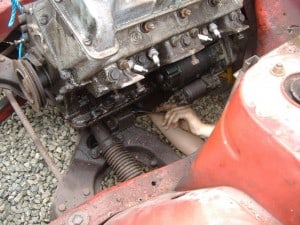 tr7-engine-removal-undoing-engine-mounts