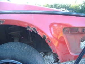 tr7-front-wheelarch-rust-4