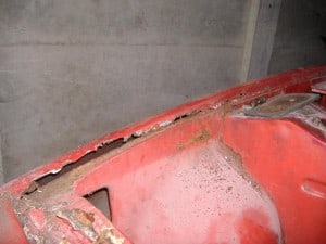 tr7-front-wing-rust-3