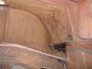 tr7-fuel-tank-area-before-treating