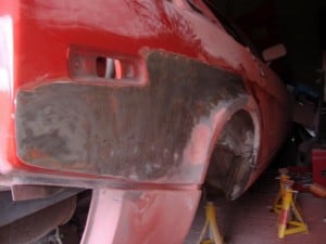 tr7-rear-wing-dent-repair-2