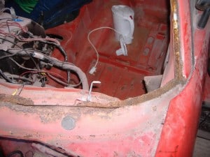 tr7-windscreen-frame-rust