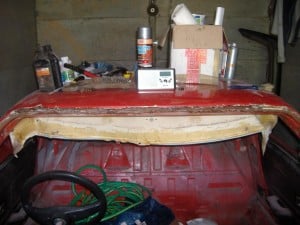 tr7-windscreen-frame-rust-8