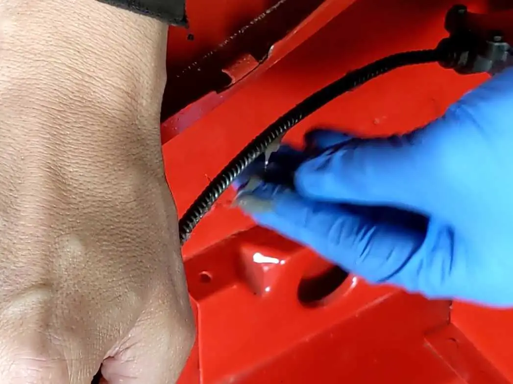 Triumph TR7 Restoration Repairing & Refitting the Wiper System Old